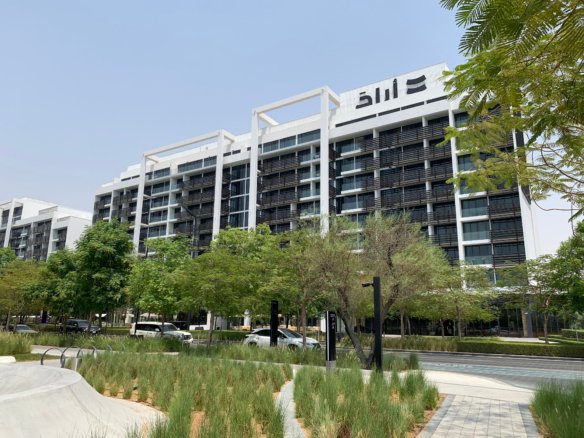 ready to move aljada