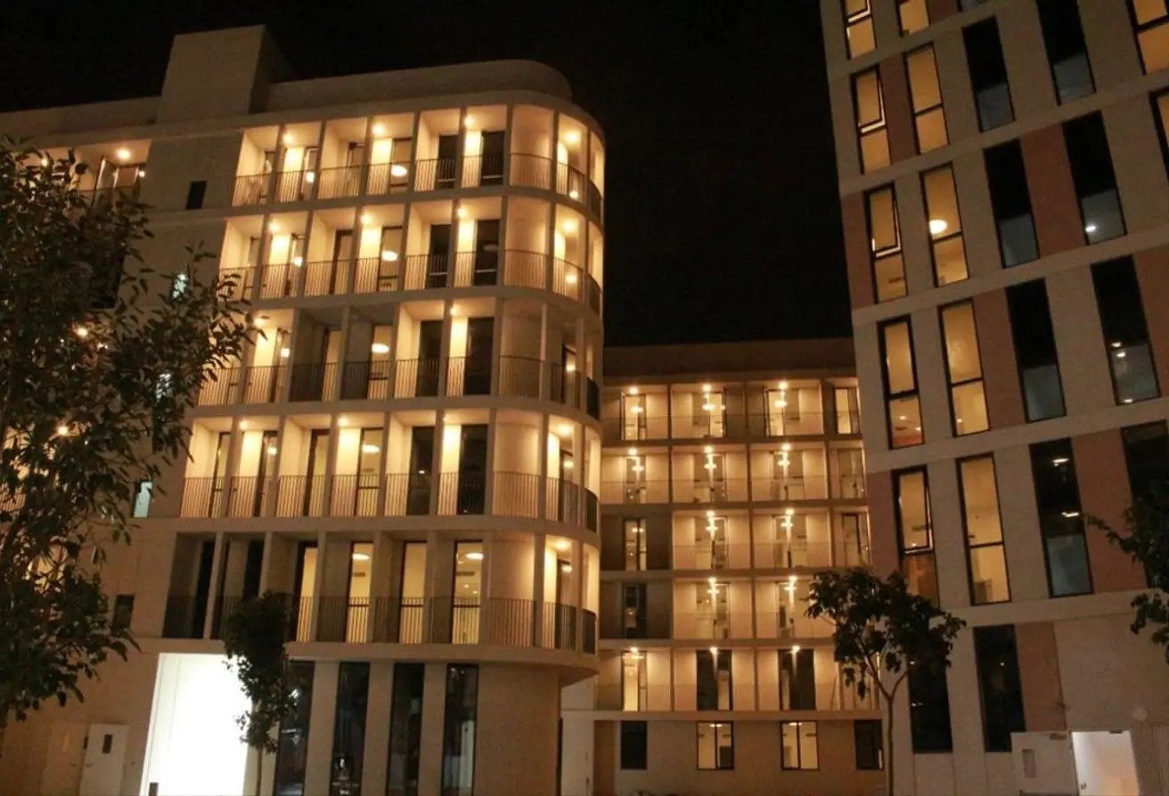 buildings aljada in night