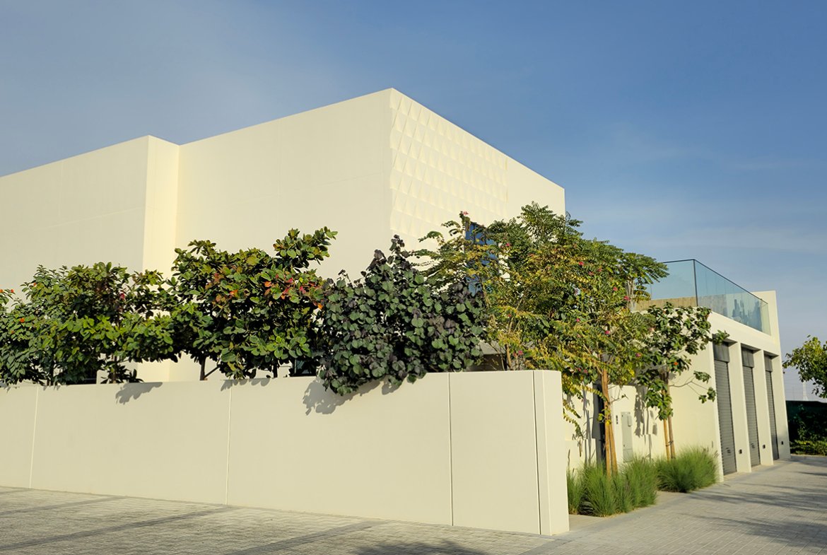 corner view building hayyan show villa