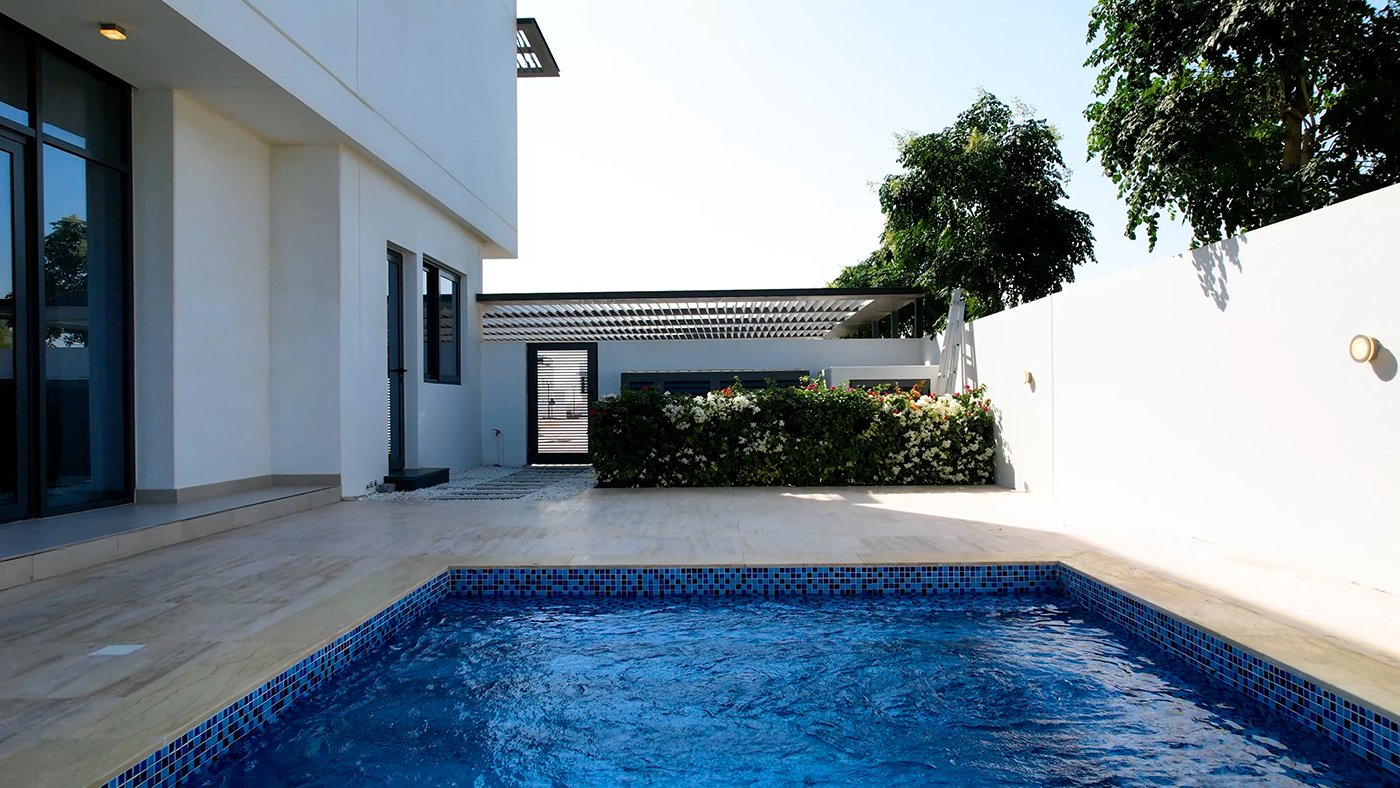 swimming pool Villa Ajmal Makan